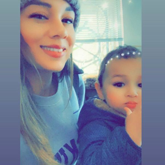 Meet your Posher, Ariana - Picture 1 of 1